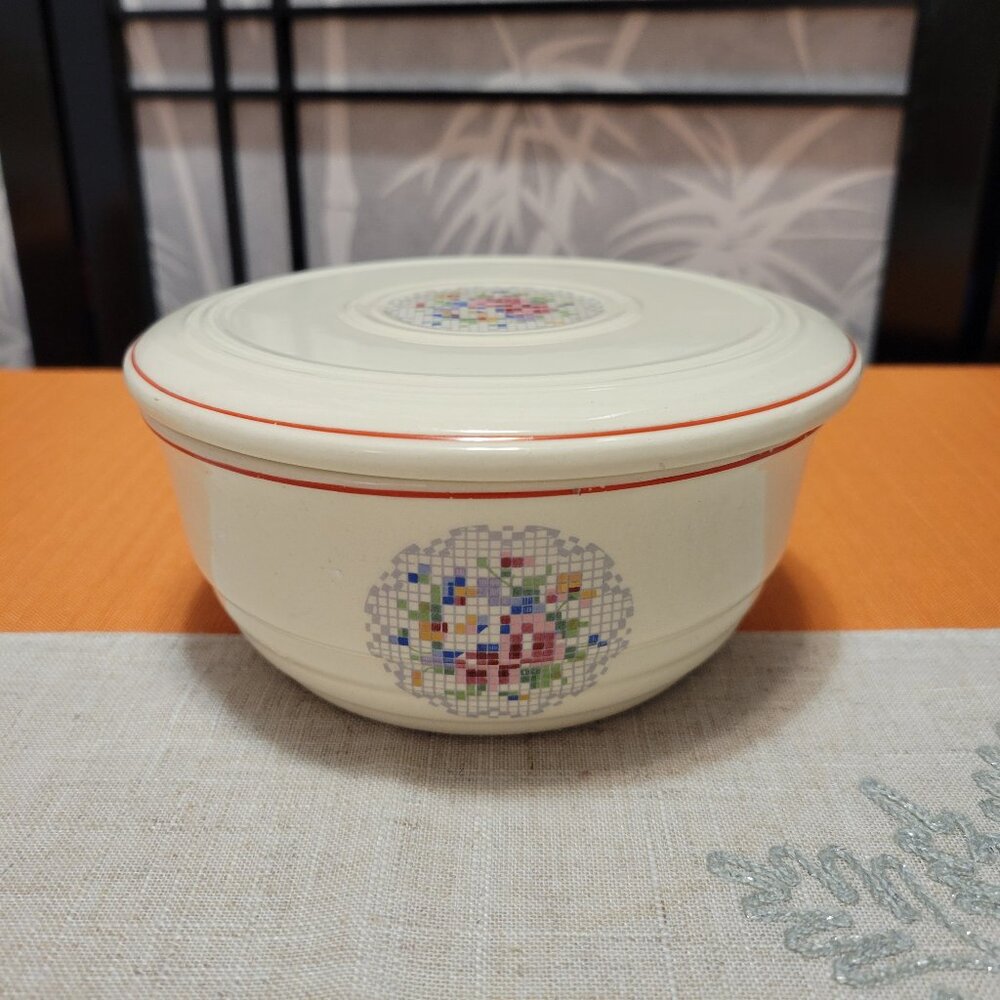 Art Deco J&G Meakin Covered Small Serving Bowl w/ Cross Stich "SOL" Pattern